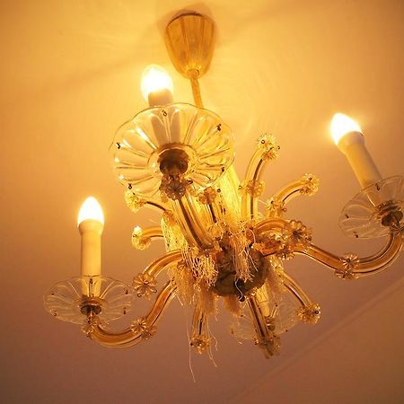 Das Schonbrunn Apartment! Wina Bagian luar foto