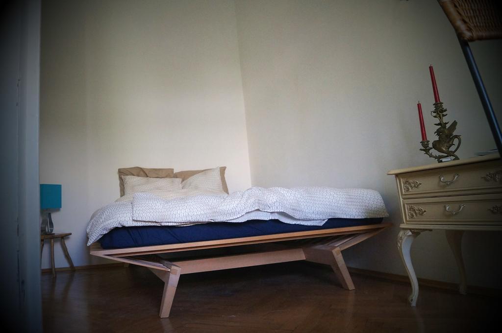 Das Schonbrunn Apartment! Wina Bagian luar foto
